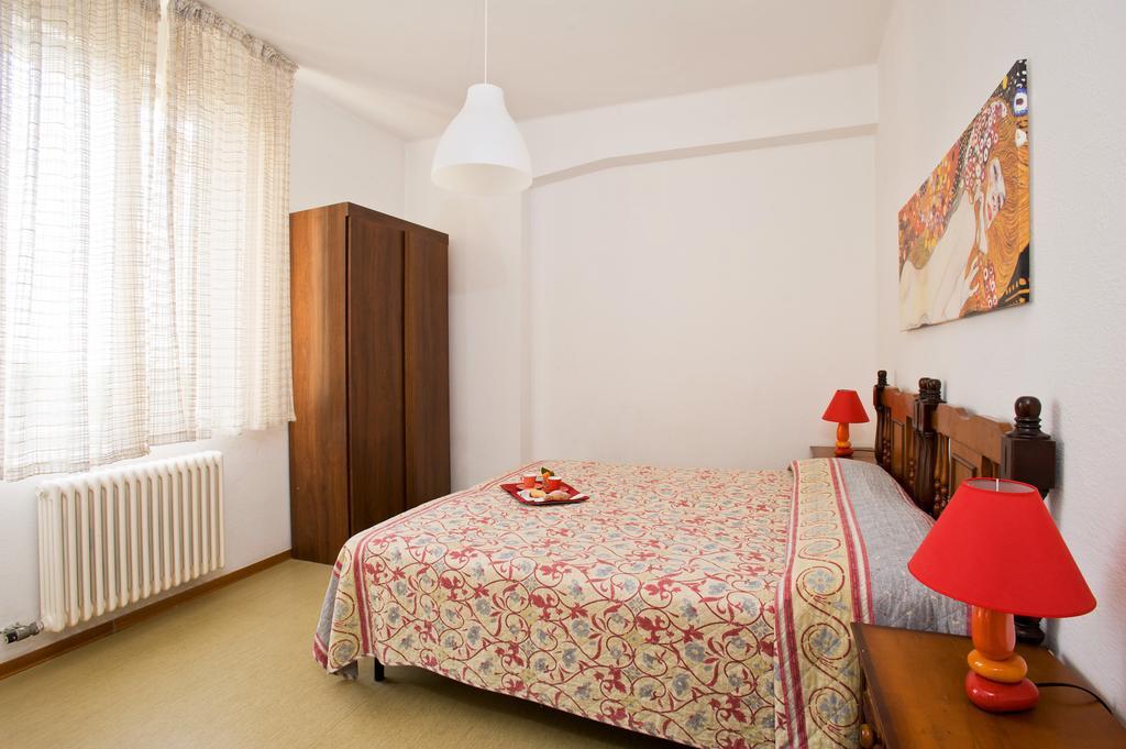 Hotel Lido Pietra Ligure Rum bild
